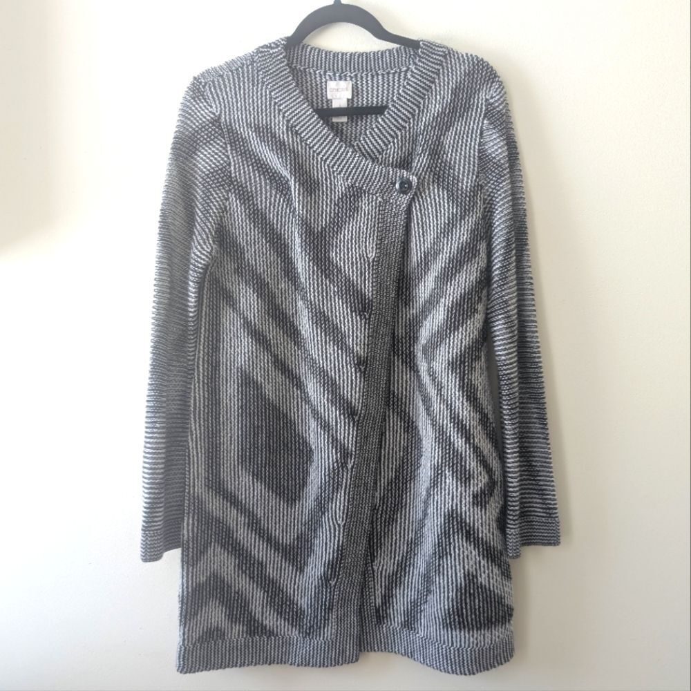 Chico's Perforated Sleeve Overlay Tunic Cardigan Size 1 Medium - Picture 2 of 6